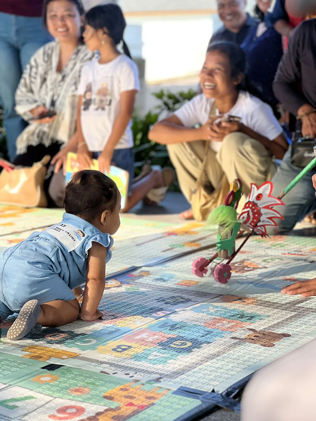 Baby crawling race – Mom & Baby Festival