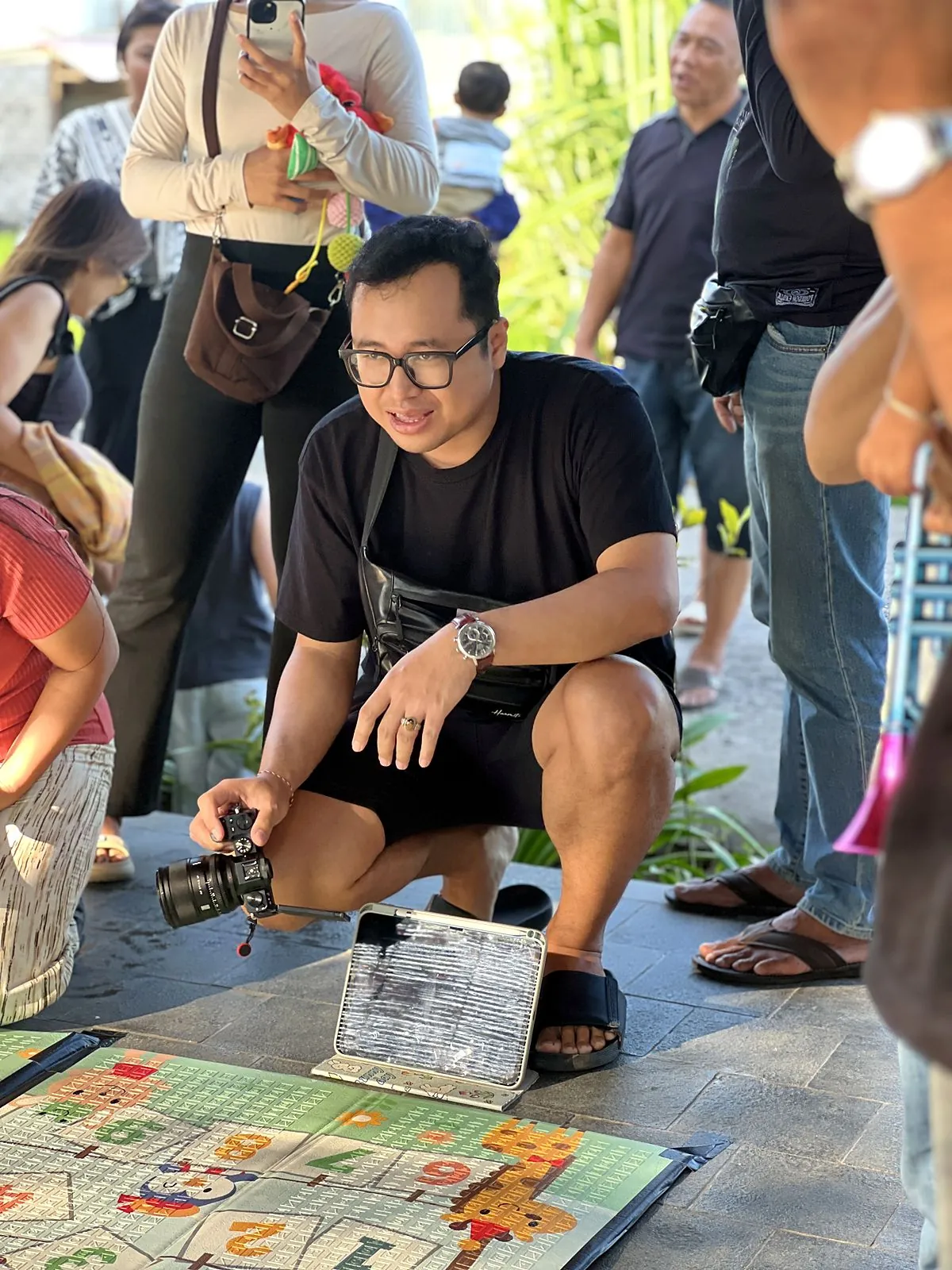 Dads cheering on – Mom & Baby Festival
